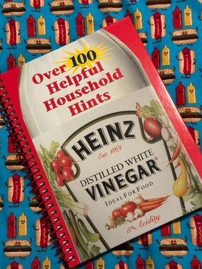 Distilled White Vinegar Cookbook - Red Spiral Cover